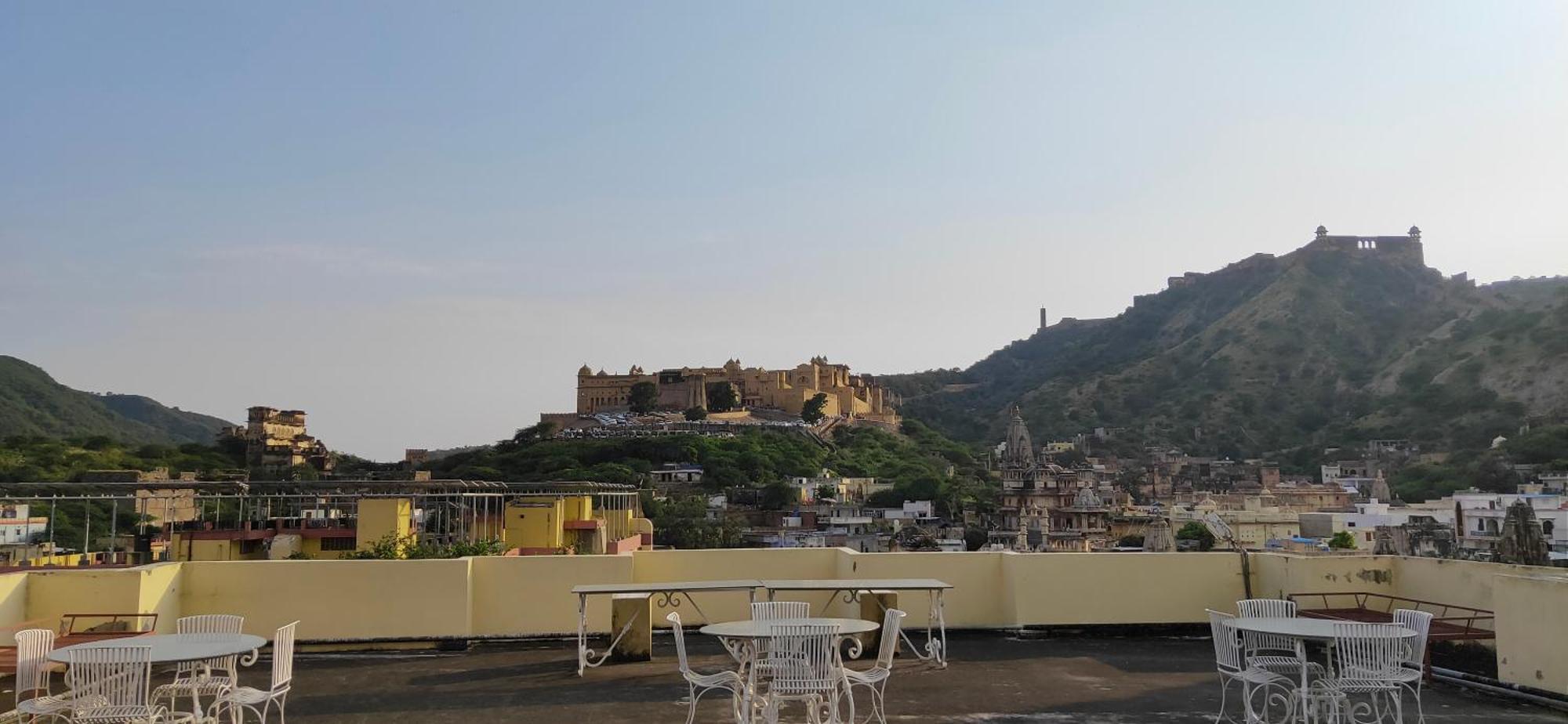 Adhbhut Hotel Jaipur Ngoại thất bức ảnh