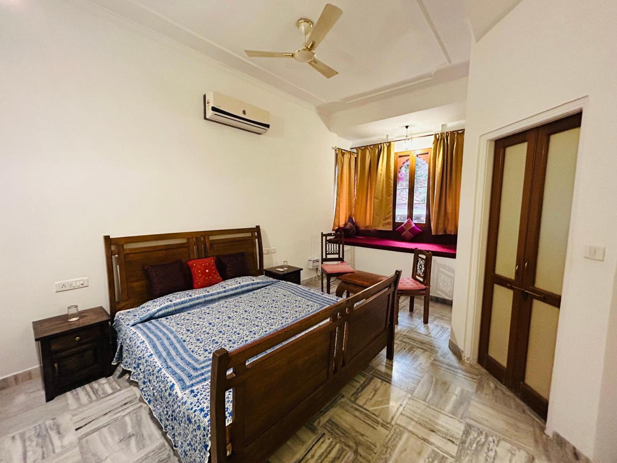 Adhbhut Hotel Jaipur Ngoại thất bức ảnh