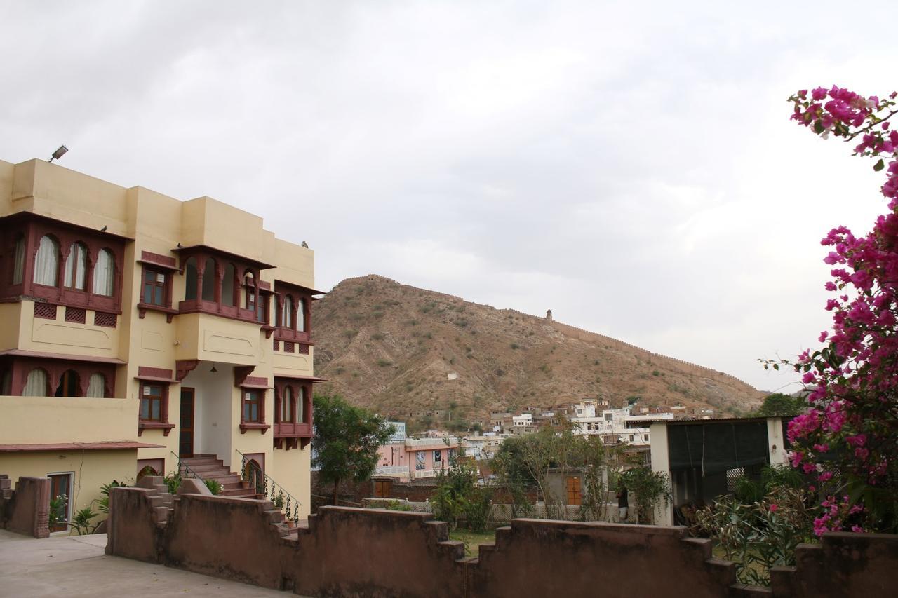 Adhbhut Hotel Jaipur Ngoại thất bức ảnh