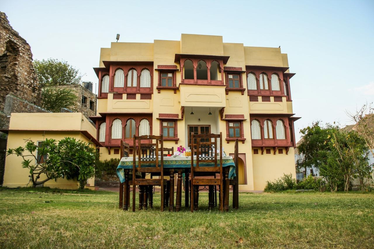 Adhbhut Hotel Jaipur Ngoại thất bức ảnh