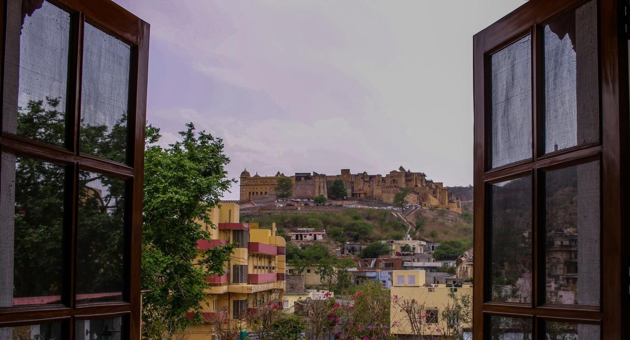 Adhbhut Hotel Jaipur Ngoại thất bức ảnh